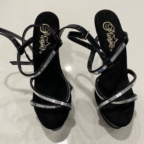 Brand New Condition Pleaser Allure 657 5.5” Heels Size 6 - Picture 3 of 8